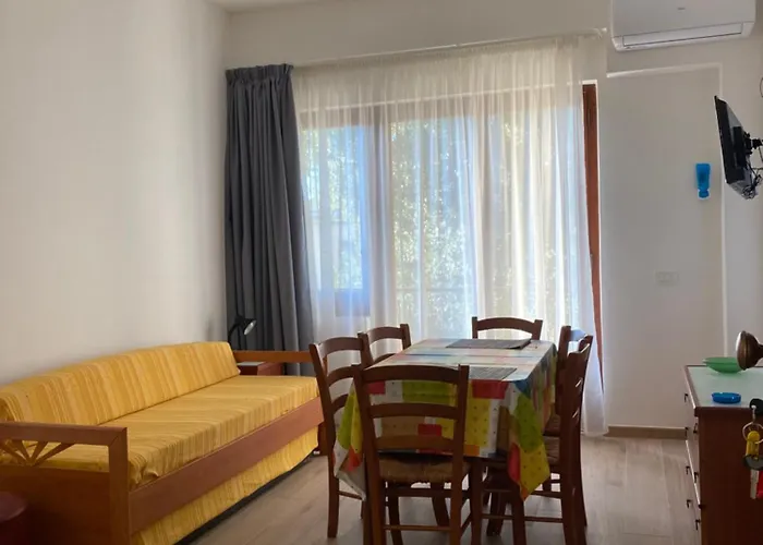 Apartment Bm Flowers