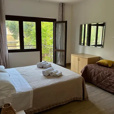 Bm Flowers Apartment